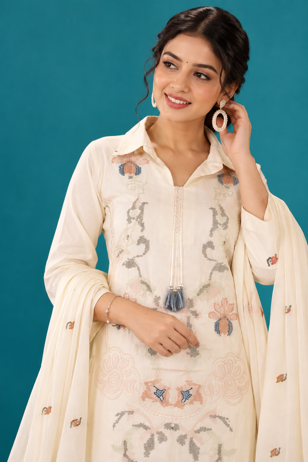 Elegant Ivory Embroidered Kurta Set