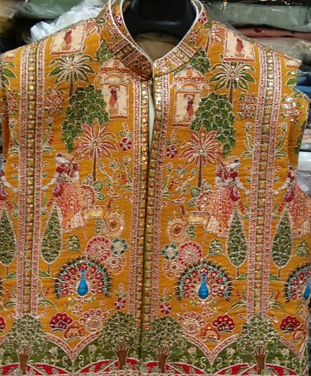 : Men’s Off White Multicolor Royal Scenic Embroidered Ethnic Jacket