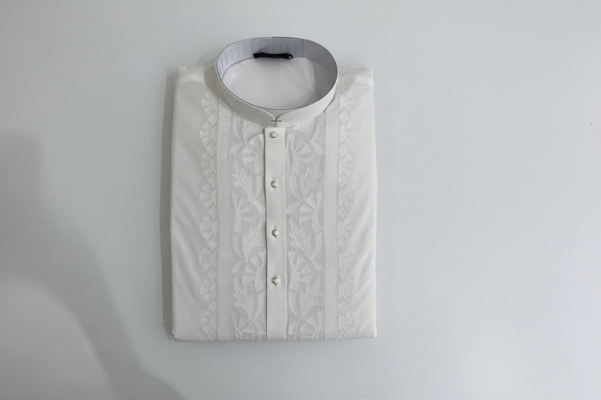 Men’s Ivory White Embroidered Kurta