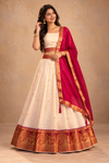 Elegant Ivory & Magenta Pink Traditional Lehenga Choli Se