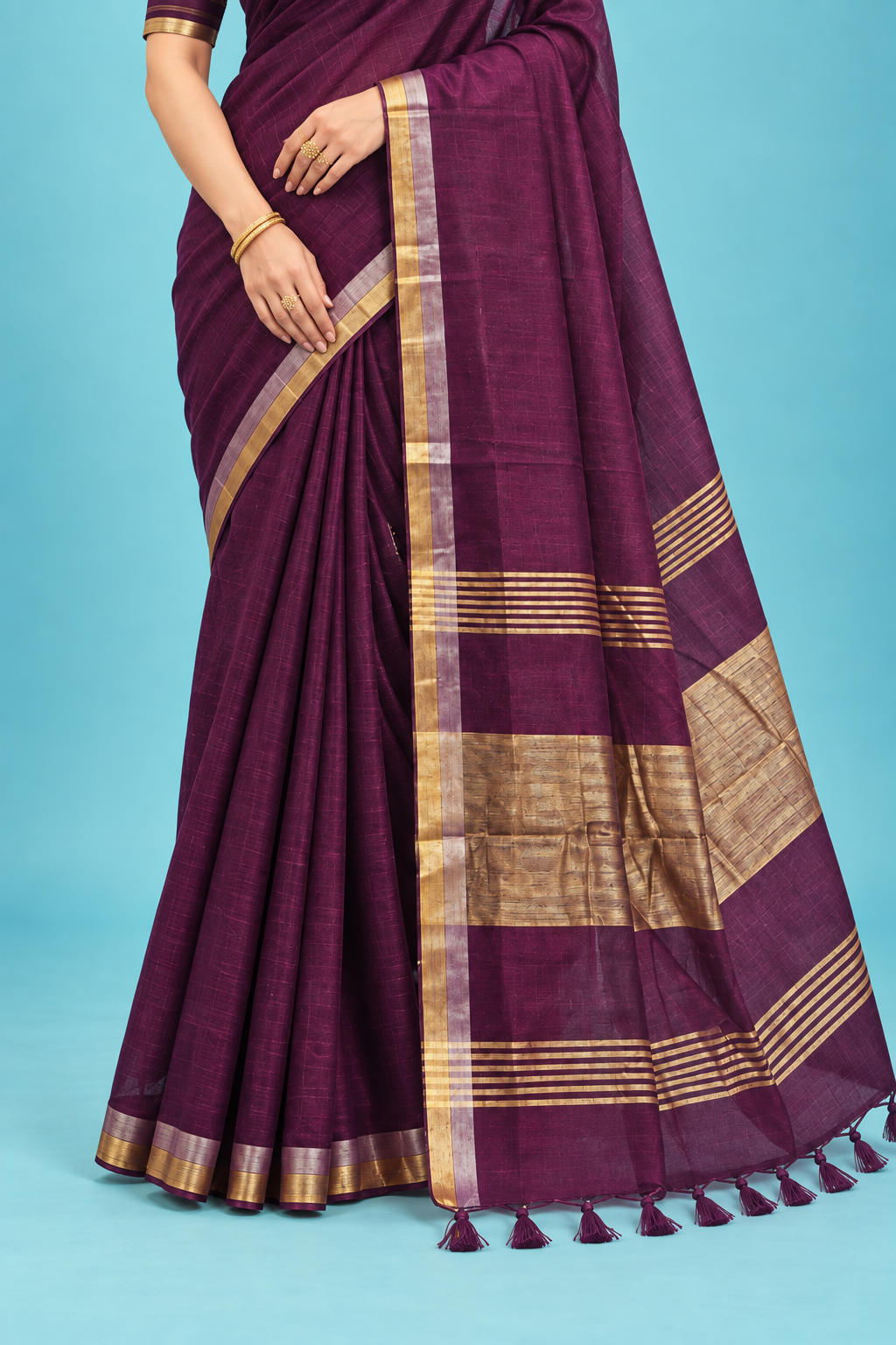 Elegant Wine Purple Handloom Saree with Golden Border