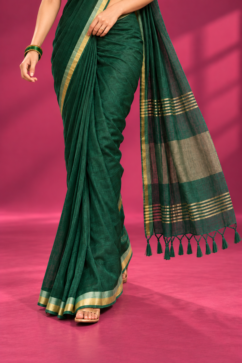 Emerald Green Handloom Saree with Gold Border