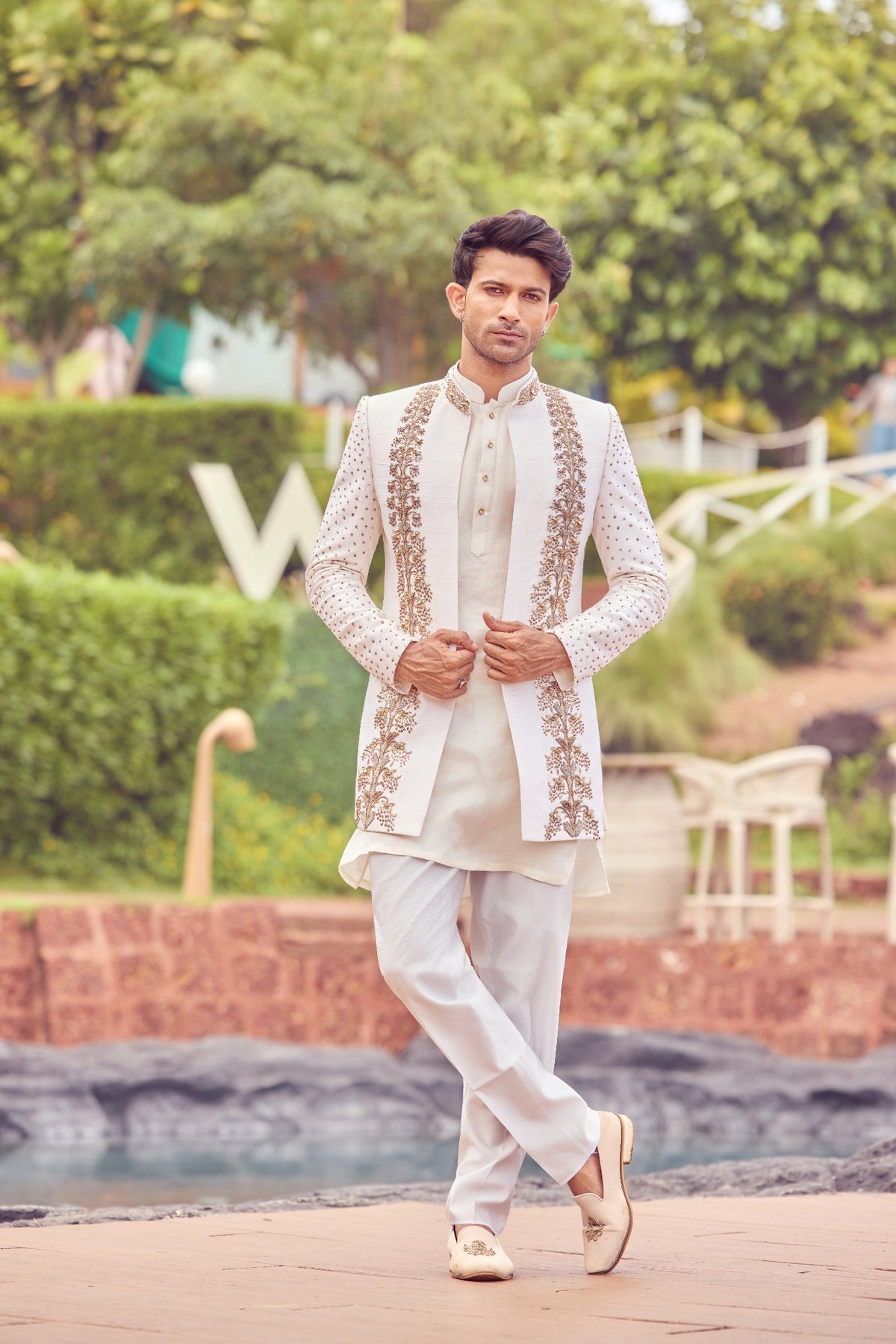 Ivory Floral Embroidered Indo-Western Set