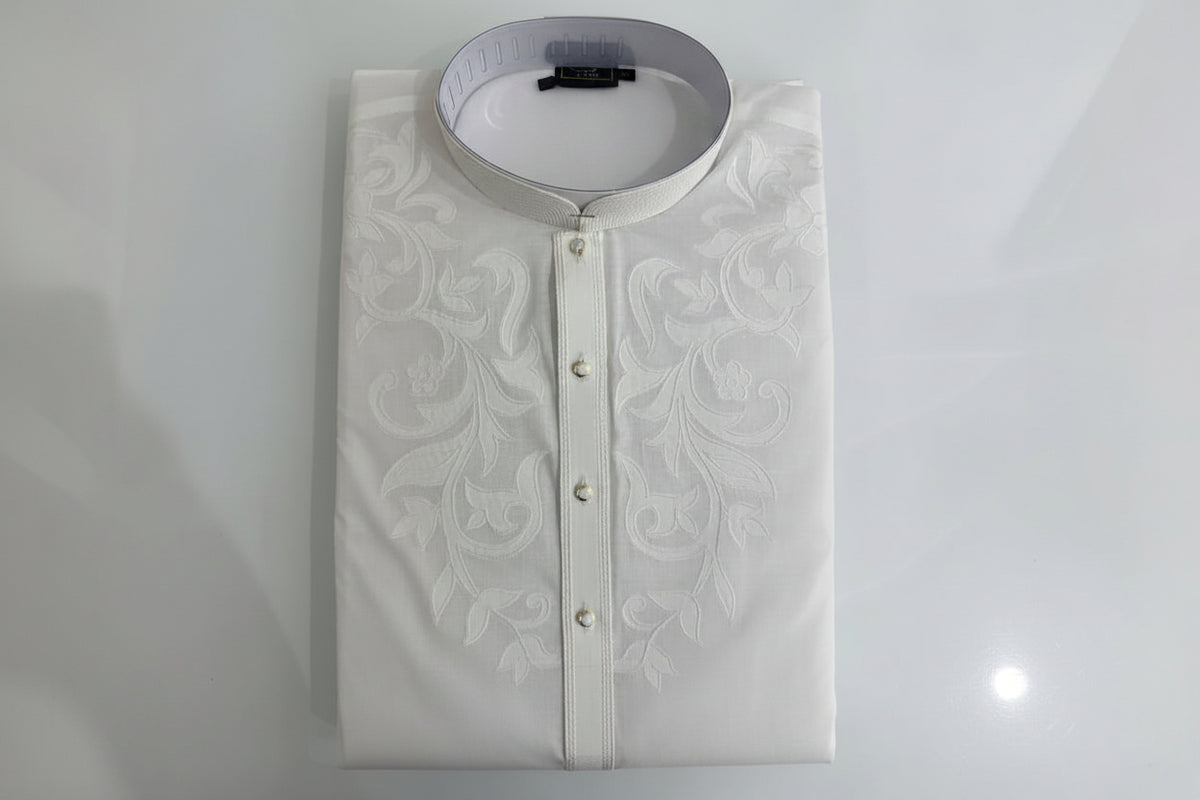 Ivory White Embroidered Festive Kurta