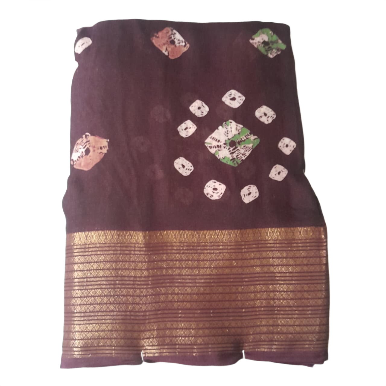 Elegant Wine  Printed Saree with Traditional Pallu