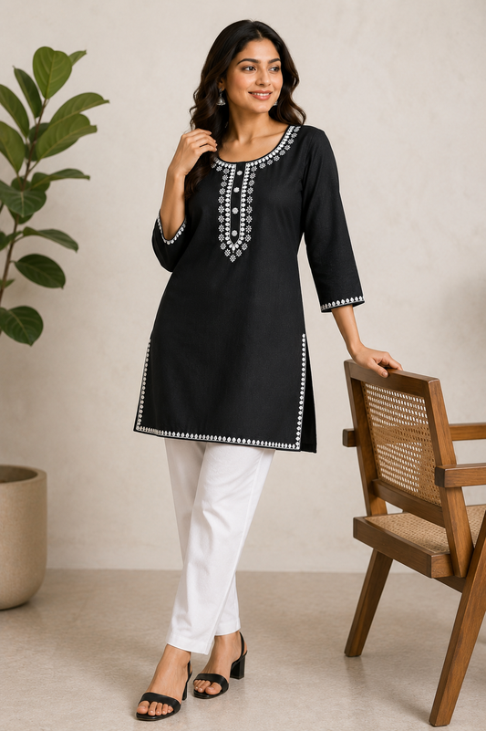 Women's Purple Embroidered Straight Tunic Top