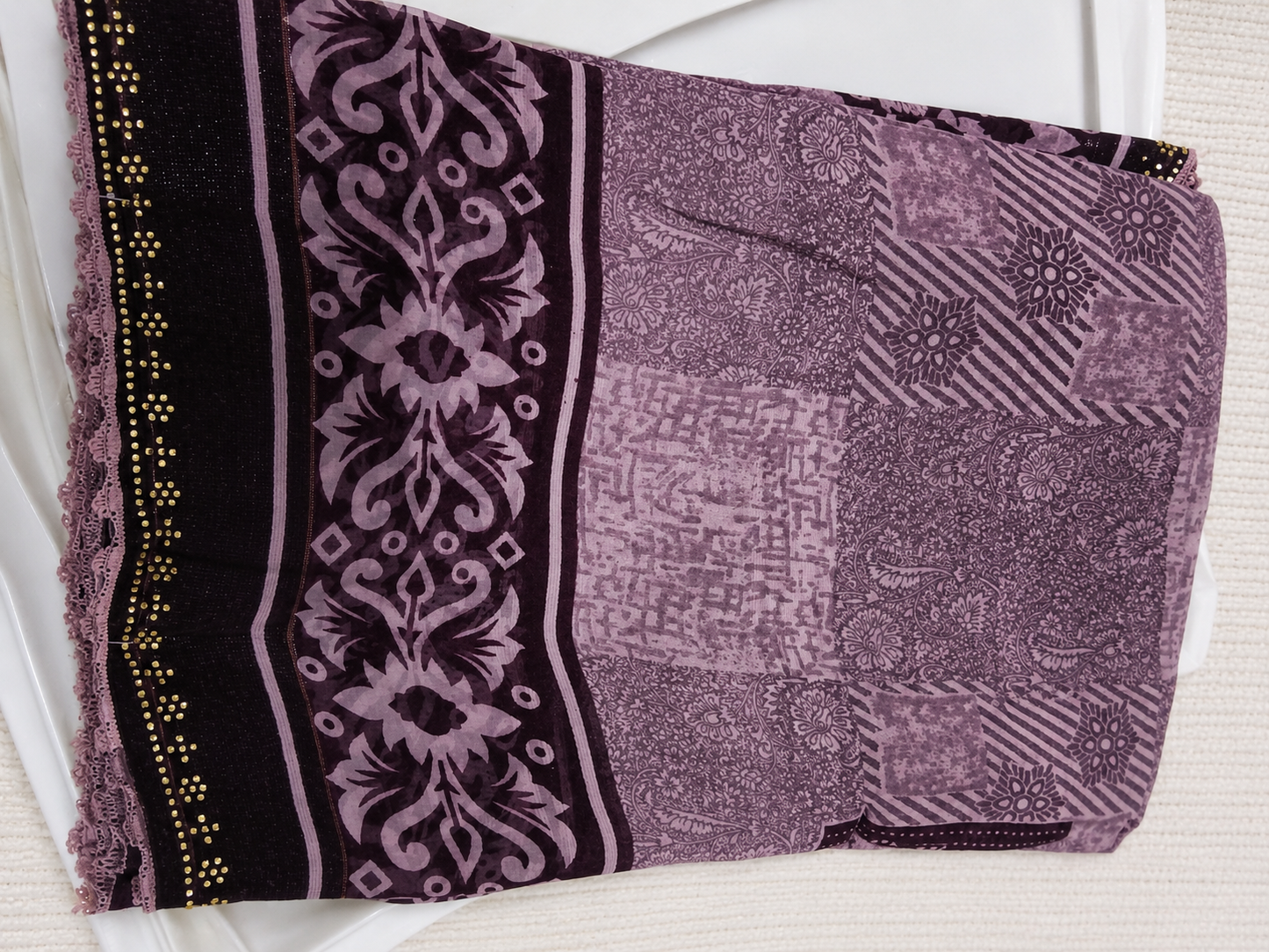 Lavender Elegance Printed Saree