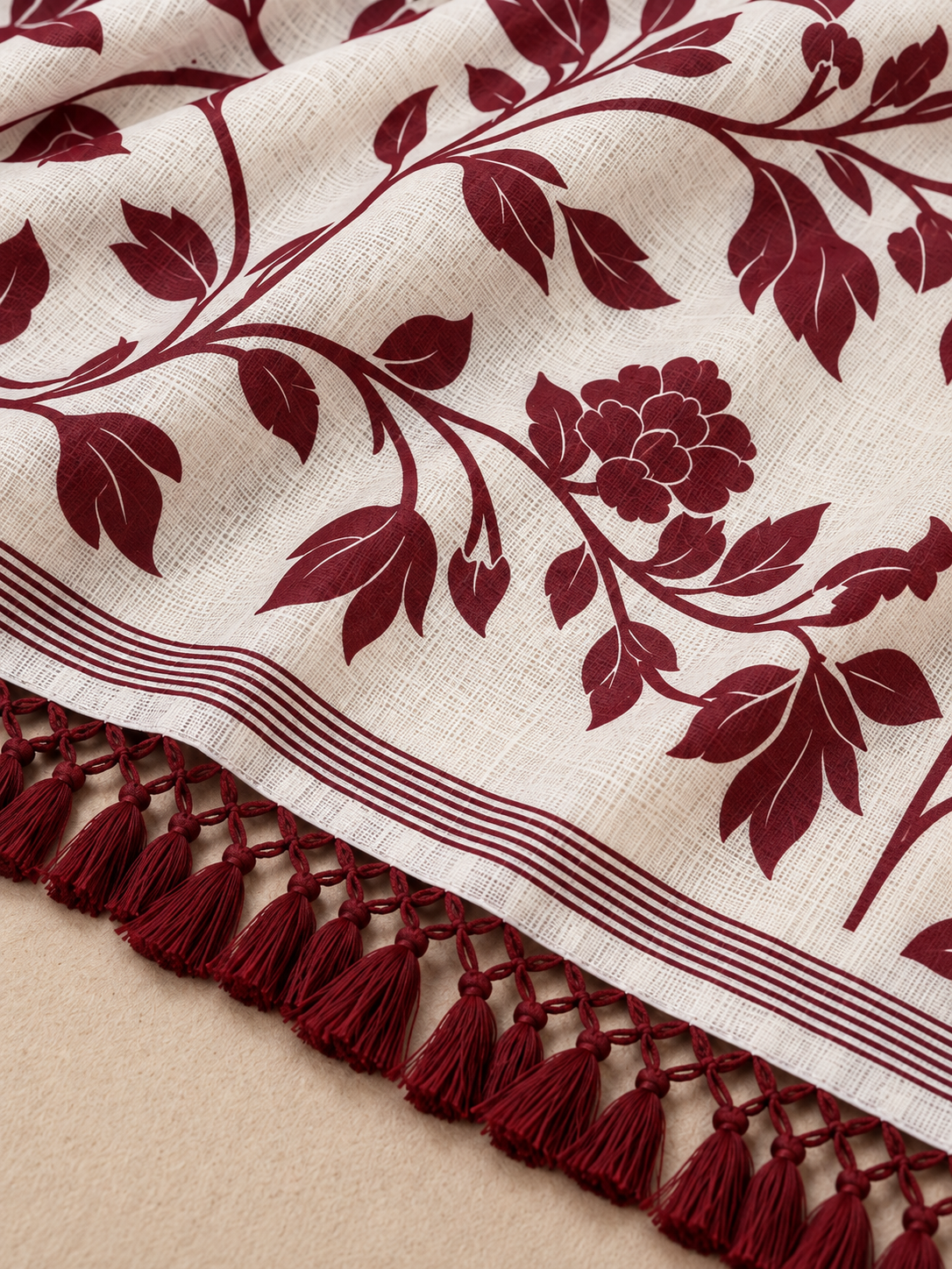 Title: Elegant Ivory & Maroon Floral Print Saree
