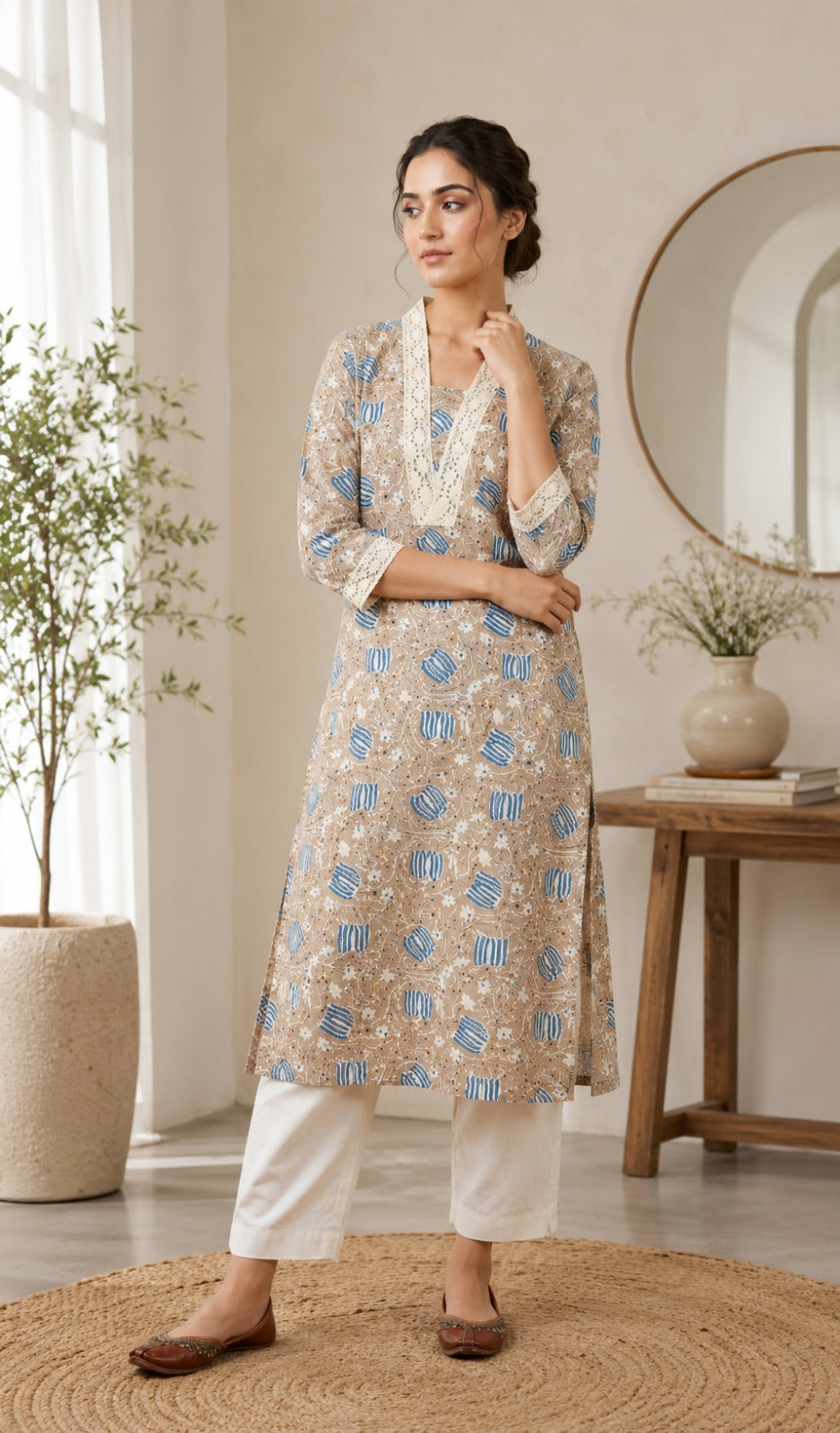 Women Floral Printed Straight Kurti