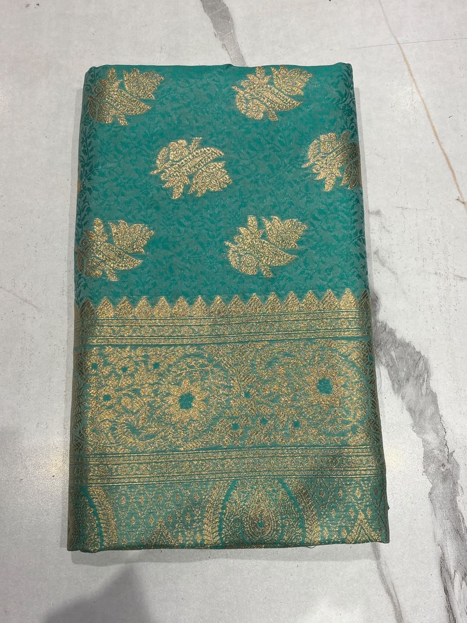 Elegant Turquoise Blue Banarasi Silk Saree with Rich Gold Zari Weaving
