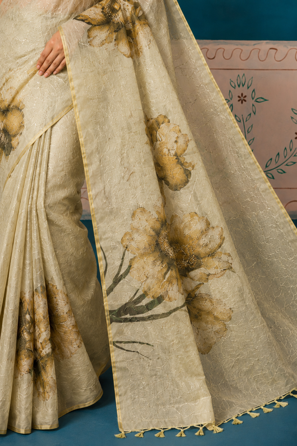 Elegant Organza  Embroidery Saree