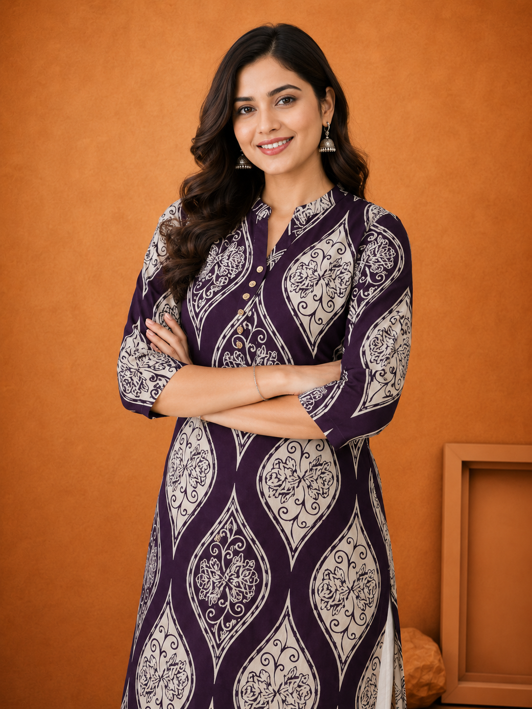 Women's  White Geometric Printed Kurti
